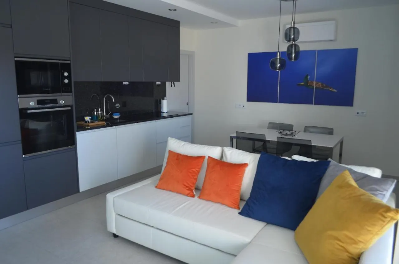 Above The Beach, 10 Min From The City Center - Casa Da Tartaruga Lagos